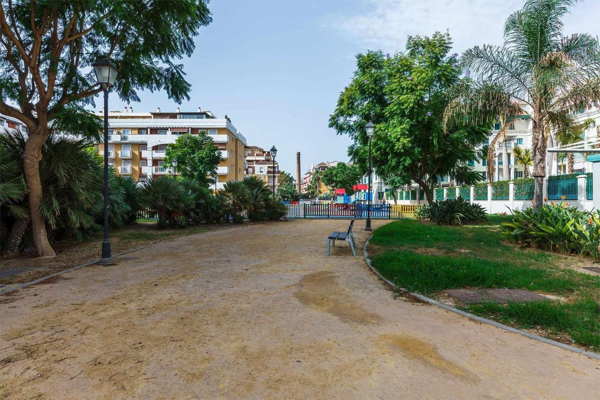 Apartamento Azucarera Beach Torre Del Mar Buitenkant foto