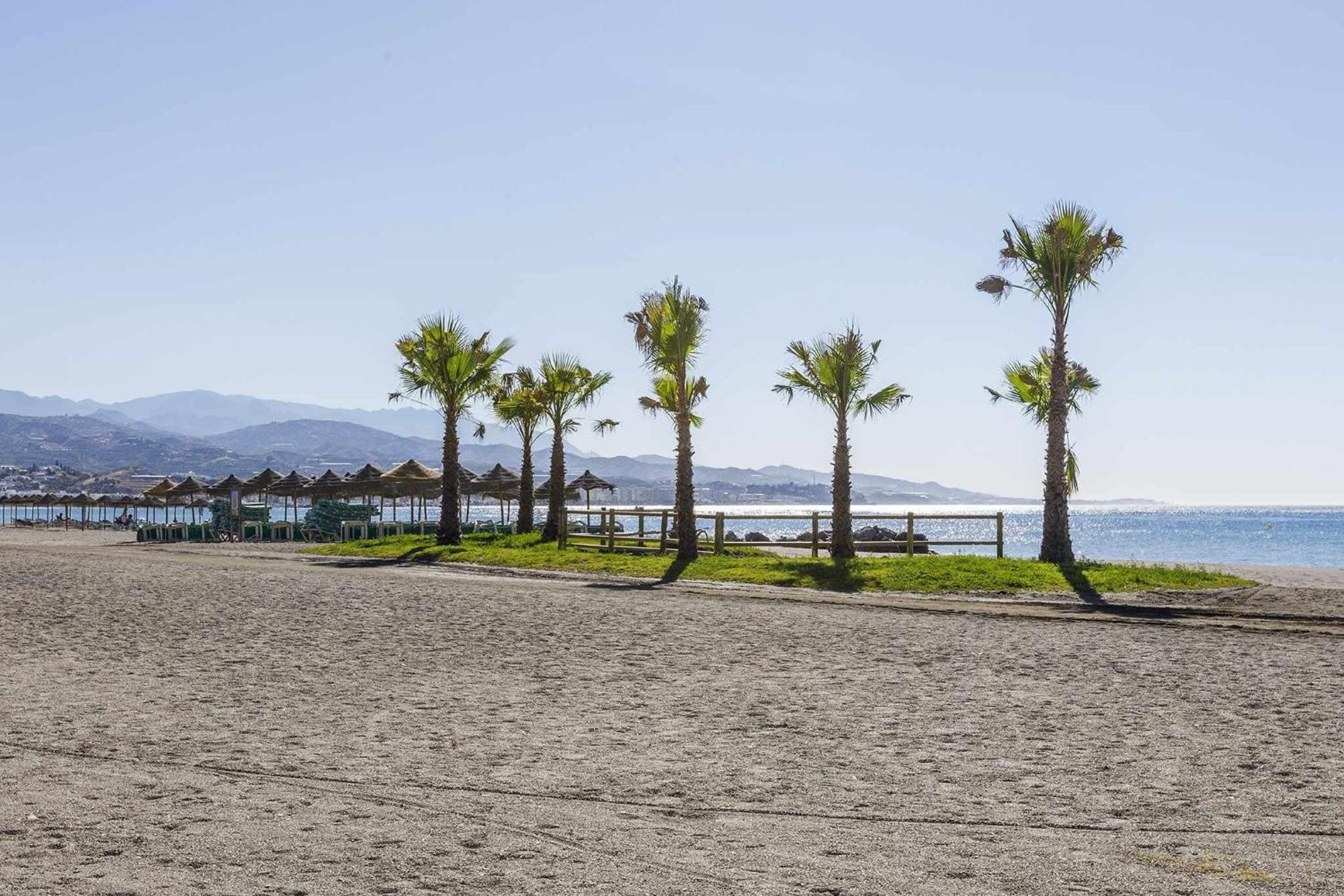 Apartamento Azucarera Beach Torre Del Mar Buitenkant foto
