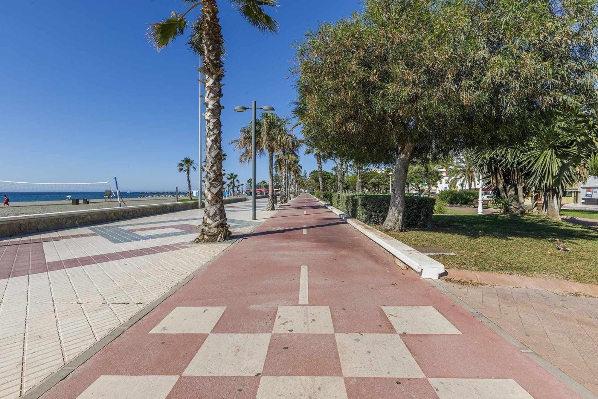 Apartamento Azucarera Beach Torre Del Mar Buitenkant foto
