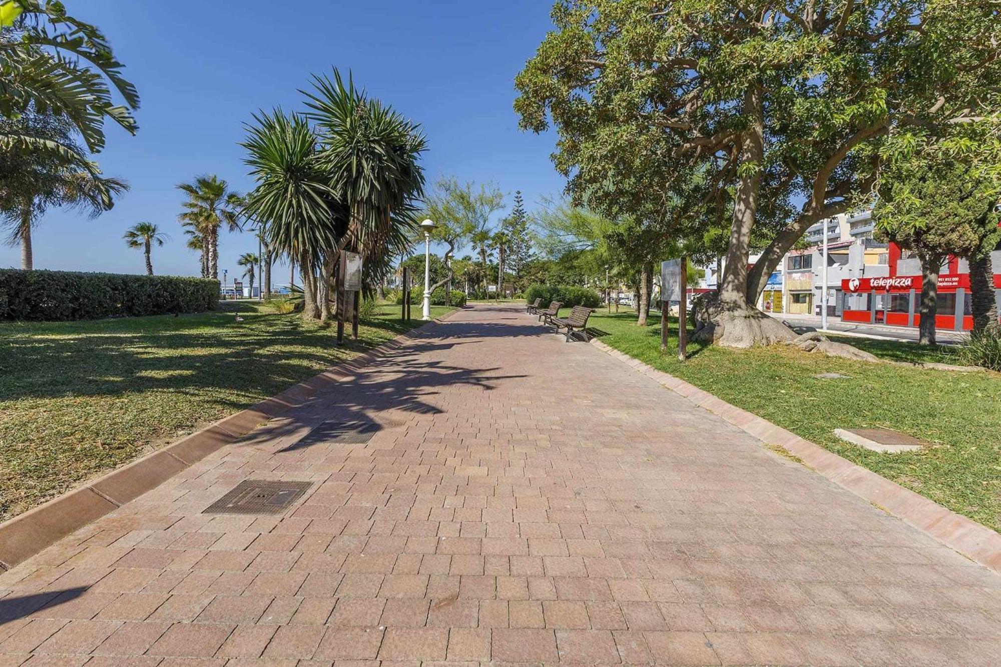 Apartamento Azucarera Beach Torre Del Mar Buitenkant foto