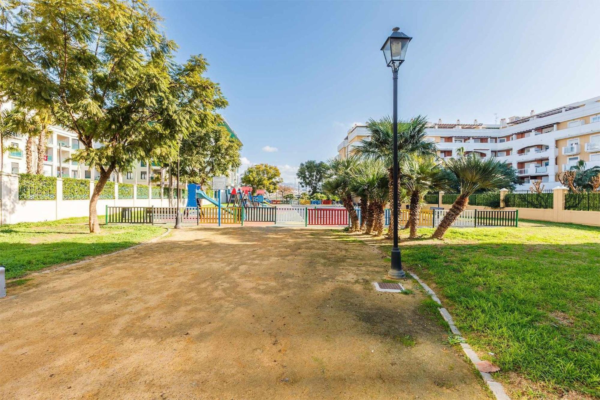 Apartamento Azucarera Beach Torre Del Mar Buitenkant foto